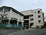 周辺：横浜市立森中学校まで994m