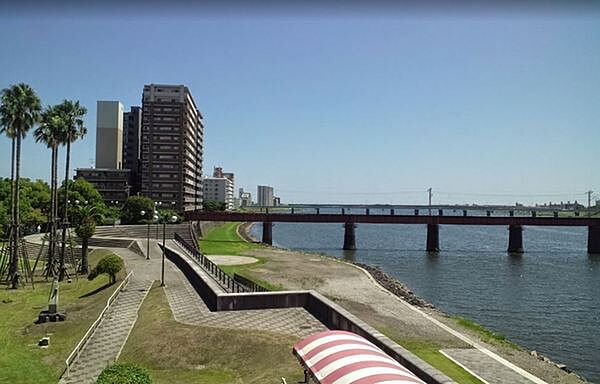 画像22:橘公園まで816m、休日は大淀川河川敷をお散歩できます♪