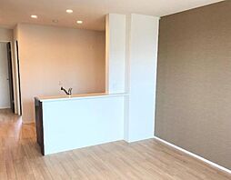 サウスフォレスター 201 2階3LDKのリビング/ダイニング