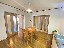 シアトルヤーノ 3階2DKのリビング/ダイニング