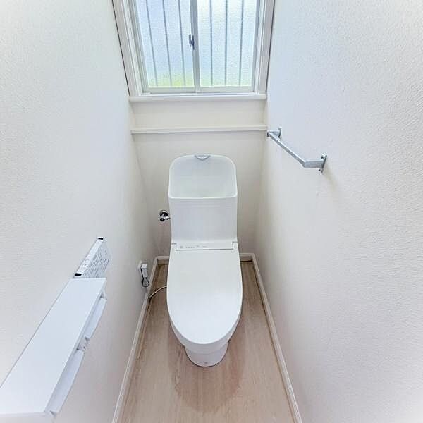 トイレを拡大表示