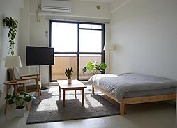 ロイヤルコート1 407 4階ワンルームのリビング/ダイニング