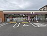 周辺：セブンイレブン東大阪四条町店まで961m