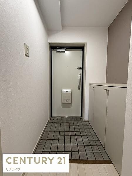 玄関を拡大表示