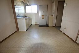 JR山陽本線 東福山駅 3.7kmの賃貸アパート 2階2DKのリビング/ダイニング