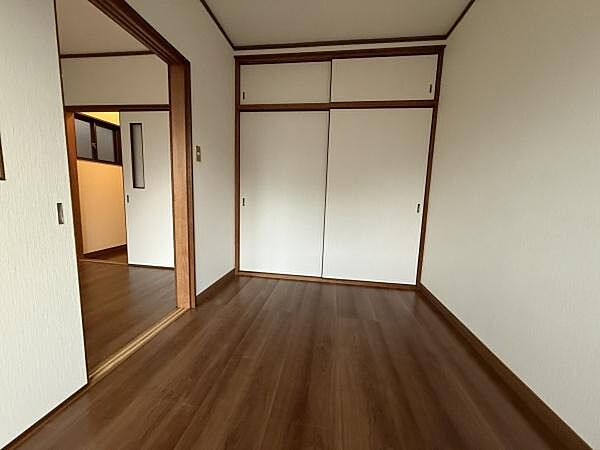 洋室