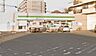 周辺：ファミリーマート四日市泊村店まで617m