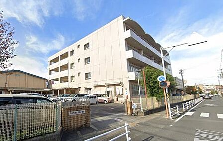 四日市市立浜田小学校まで416m