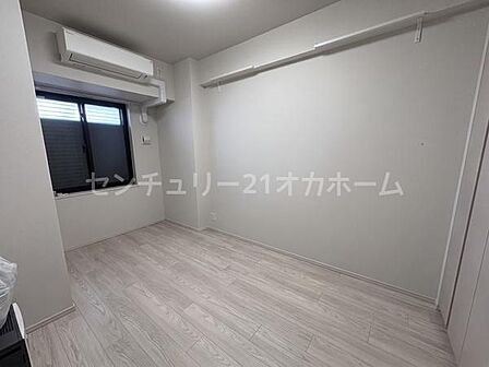 主寝室にいかがですか♪※画像は実際の写真にCG加工（家具や調度品の削除や合成）を加えたもので実際とは異なる場合があります。