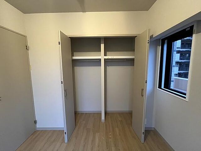 収納 ルネ・上野桜木 7階/-