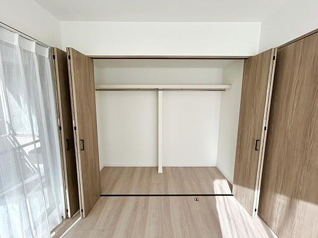 収納 北上野スクエア 7階/-