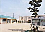 南部保育園まで1110m、現地から1110m