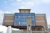 高浜市立高浜小学校まで650m、現地から650m