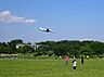周辺：武蔵野の森公園まで985m