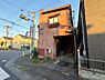その他：【現地】整備された歩道が通っており、出入りも安心です。
