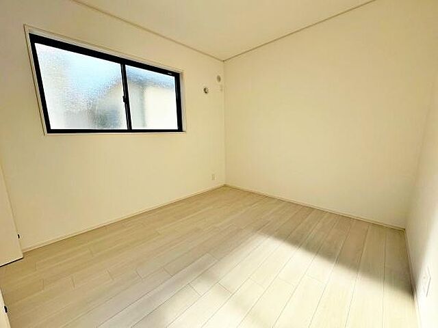 室内 八王子市谷野町