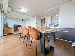 エイリックスタイル高崎グランヒルズ 2LDKのリビング/ダイニング