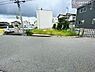 その他：落ち着いた街並みが広がる閑静な住宅街に位置し、穏やかで心安らぐ暮らしを叶える住環境です。