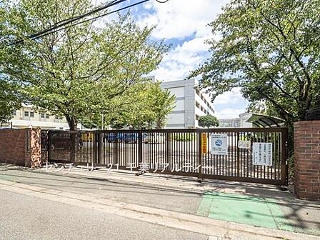 千葉市立轟町中学校まで760m