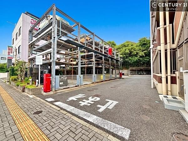 駐車場を拡大表示