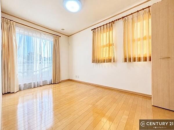 洋室を拡大表示