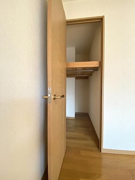 洋室2の収納