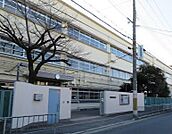 東大阪市立長栄中学校まで1364m