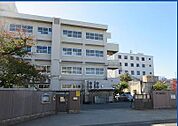 大東市立四条中学校まで1109m