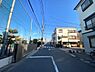 その他：周辺は静かで落ち着いた雰囲気の住宅街です。交通量も少なく、穏やかで快適にお過ごしいただけます