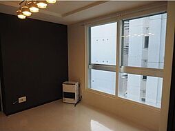 札幌市営東西線 西18丁目駅 徒歩8分の賃貸マンション 4階1LDKのリビング/ダイニング