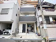 大阪市中央線「弁天町駅」徒歩約10分♪