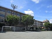 小田原市立豊川小学校まで486m