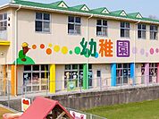姶良市立加治木幼稚園まで878m、周辺に幼稚園があり、子育て中のご家庭も安心して暮らせる住環境です