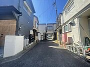 南側公道： 幅員4.0m