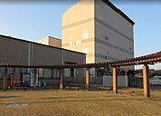 都城市リサイクルプラザさいせい館まで1160m、地域から地球環境まで、住民の皆さんが楽しみながら学習・体験・活動できる場を提供します。