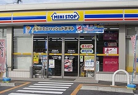 ミニストップ名古屋東山元町店まで193m