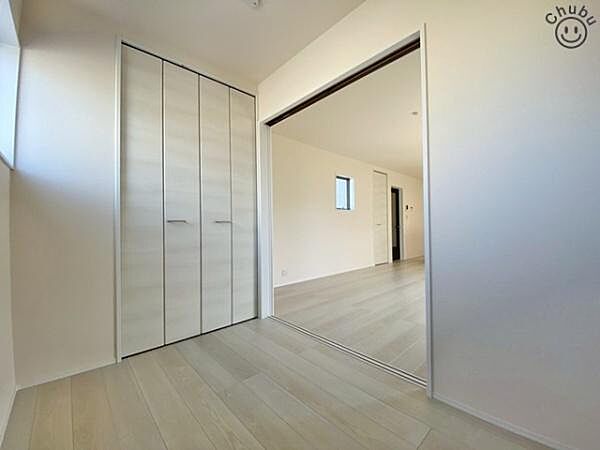 洋室を拡大表示