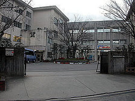 岡崎市立矢作北中学校まで3400m