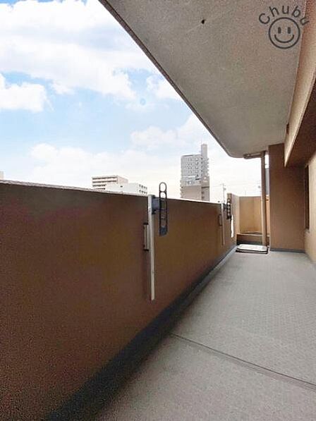 日当たりの良いバルコニーはお洗濯ものが良く乾きます!