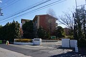 刈谷市立朝日小学校まで1570m