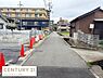 その他：現地からの眺望が広がり周囲に開放感があります。前面道路は広く見通しが良い環境です。近隣は住宅が並び穏やかな景観が魅力です。