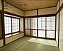 和室：6帖の和室です♪リビング横に和室があることで和と洋の雰囲気を味わえ素敵な空間を演出でき、お子様の遊び部屋や客間としても利用できます♪