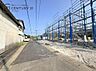 その他：前面道路の写真です。