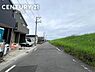 その他：西側前面道路です。