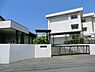 周辺：川崎市立久地小学校まで907m