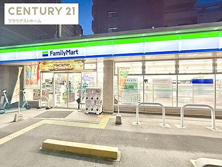ファミリーマート城東中央二丁目店まで234m、あなたとコンビに、ファミリーマート♪