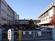 草津市立草津第二小学校まで947m