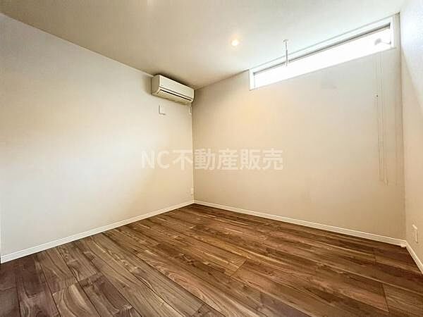 洋室を拡大表示
