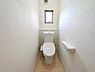 トイレ：1階2階ともにトイレが備わっているので、毎朝のトイレ渋滞が緩和できます。ご家族皆様が各々のタイミングでトイレを使いやすくなります。