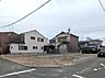 その他：小学校まで徒歩3分、幼稚園・保育園も徒歩5?6分と、お子様の通学や毎日の送迎も安心の好立地！スーパーや病院、公園も徒歩10分圏内に揃い、子育て世帯にピッタリの住環境です。